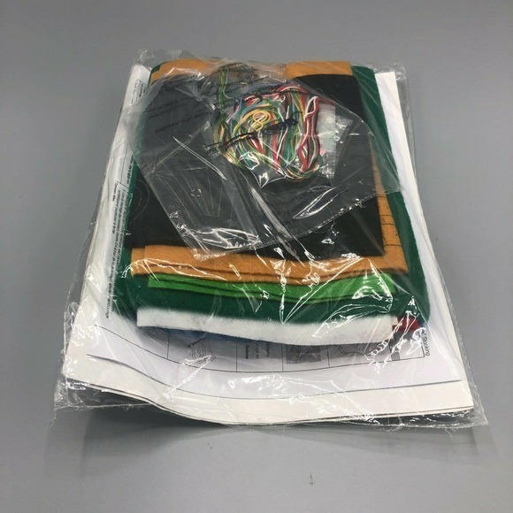 NEW Bucilla Candy Express 18 inch Christmas Felt Stocking Maria Stanziani 86147 - Picture 3 of 6